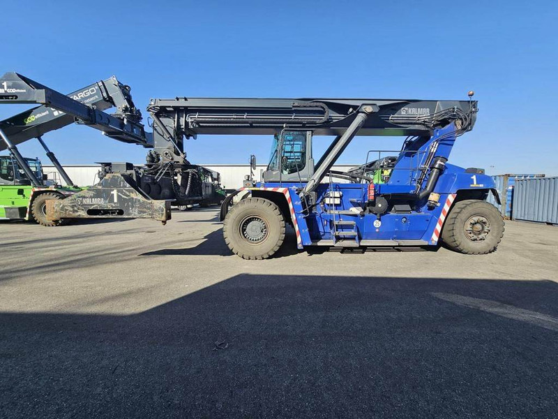 Kalmar DRG420-60S5 - Reach stacker: photos 1 Kalmar DRG420-60S5 - Reach stacker: photos 1