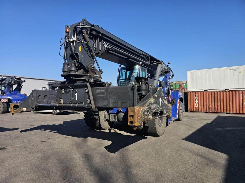 Kalmar DRG420-60S5 - Reach stacker: photos 2 Kalmar DRG420-60S5 - Reach stacker: photos 2