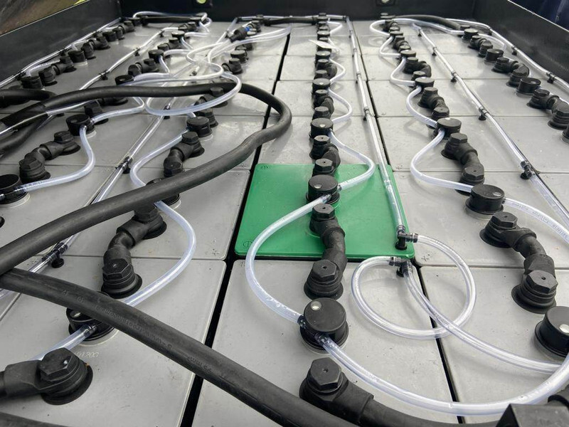 Chariot élévateur électrique Kalmar ECF90-6: photos 9