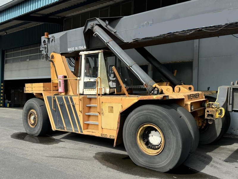 Kalmar Valmet RSD4118-4TL - Reach stacker: photos 1 Kalmar Valmet RSD4118-4TL - Reach stacker: photos 1