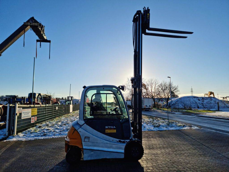 Still RX60-25 UVV - Chariot élévateur électrique: photos 3 Still RX60-25 UVV - Chariot élévateur électrique: photos 3