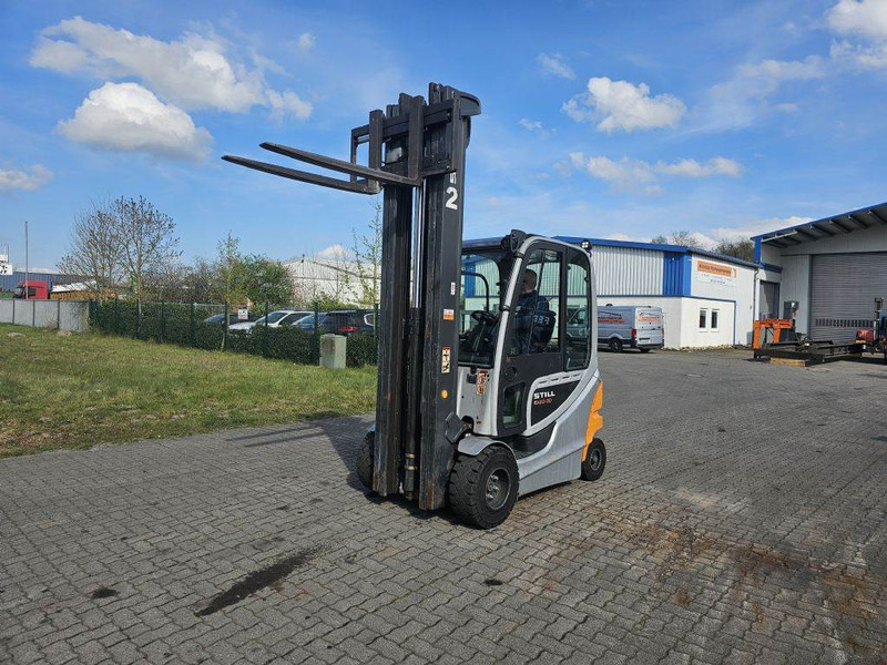 Still RX60-30 - Chariot élévateur électrique: photos 2 Still RX60-30 - Chariot élévateur électrique: photos 2