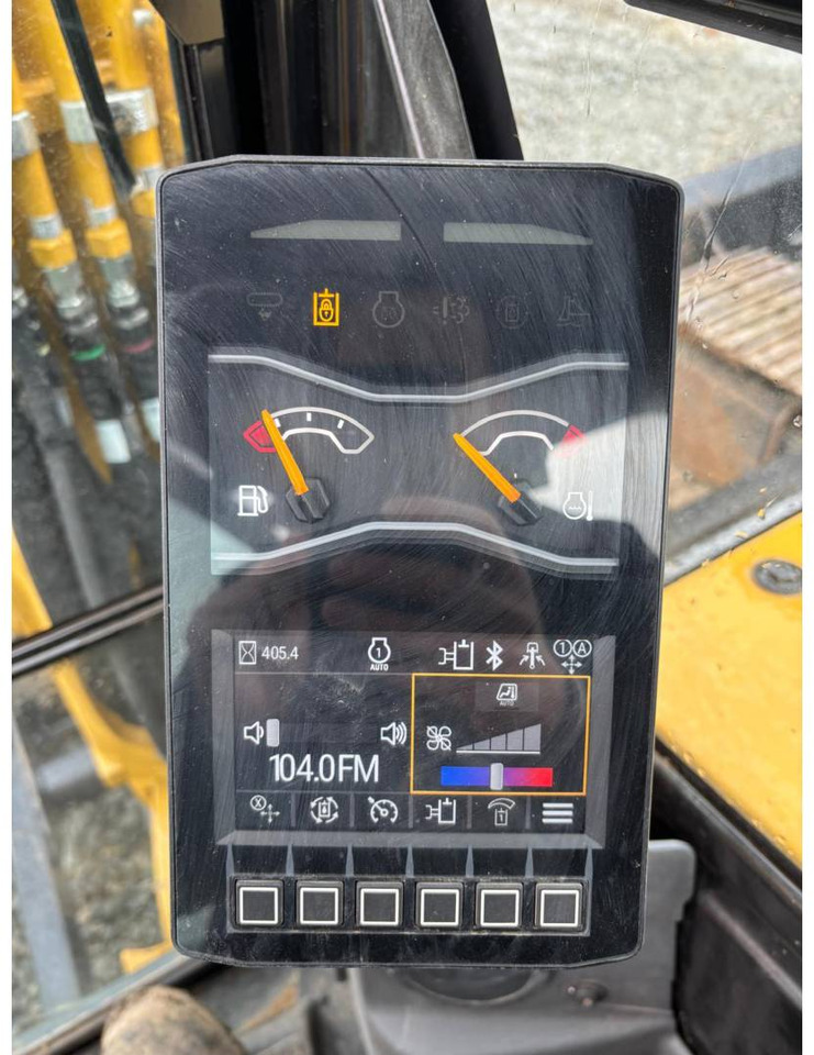 CAT 305 - Pelle sur chenille: photos 5 CAT 305 - Pelle sur chenille: photos 5