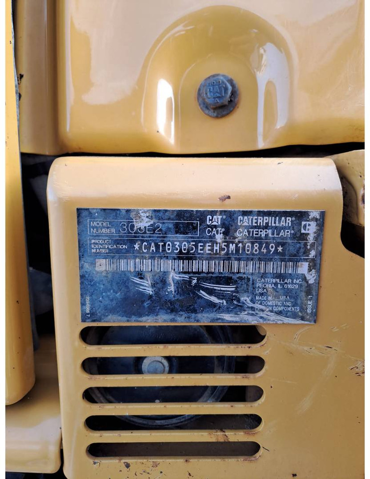 CAT 305E2 - Pelle sur chenille: photos 5 CAT 305E2 - Pelle sur chenille: photos 5