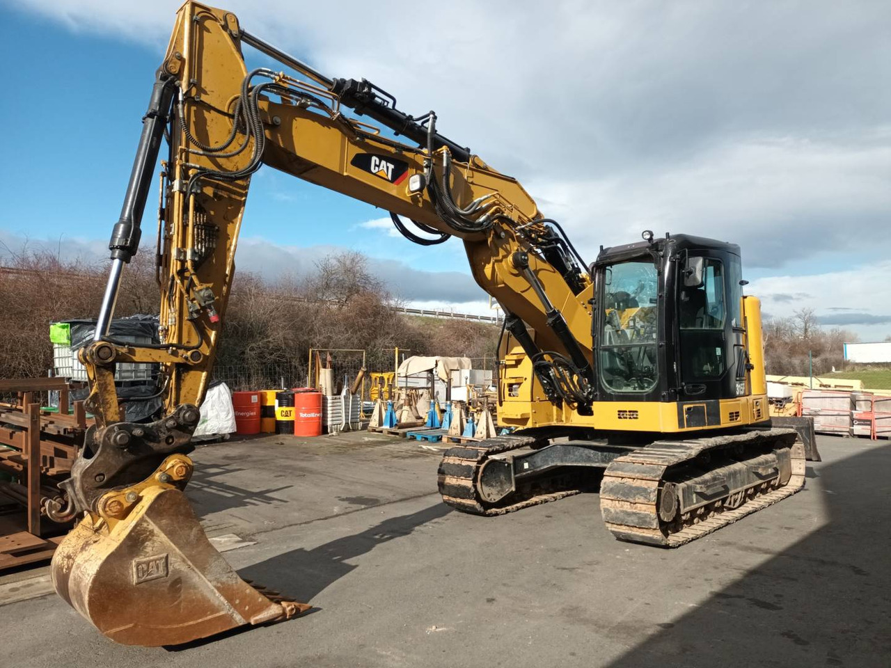 CAT 315F - Pelle sur chenille: photos 2 CAT 315F - Pelle sur chenille: photos 2