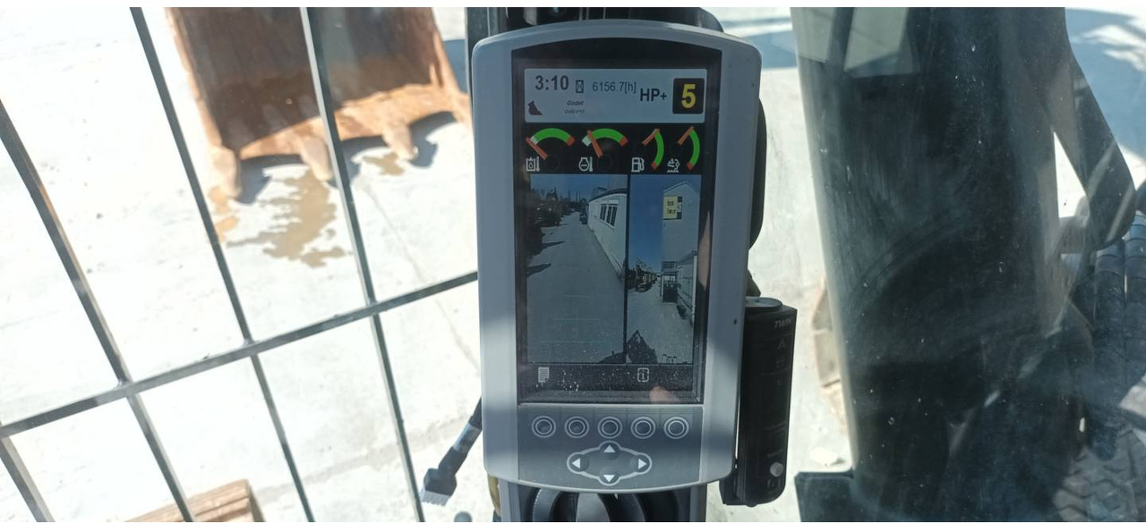 CAT 326F - Pelle sur chenille: photos 5 CAT 326F - Pelle sur chenille: photos 5
