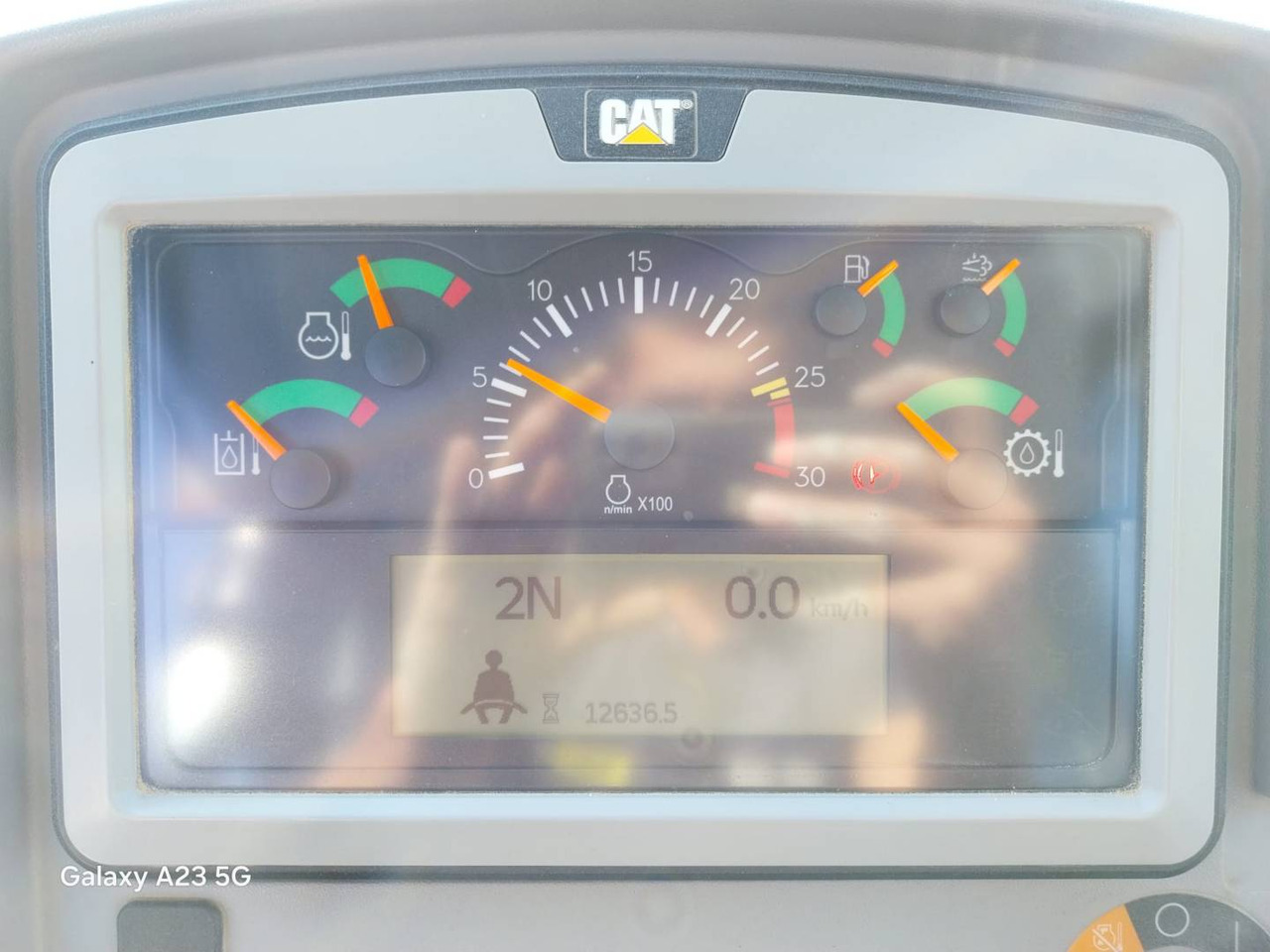 CAT 972M - Chargeuse sur pneus: photos 5 CAT 972M - Chargeuse sur pneus: photos 5