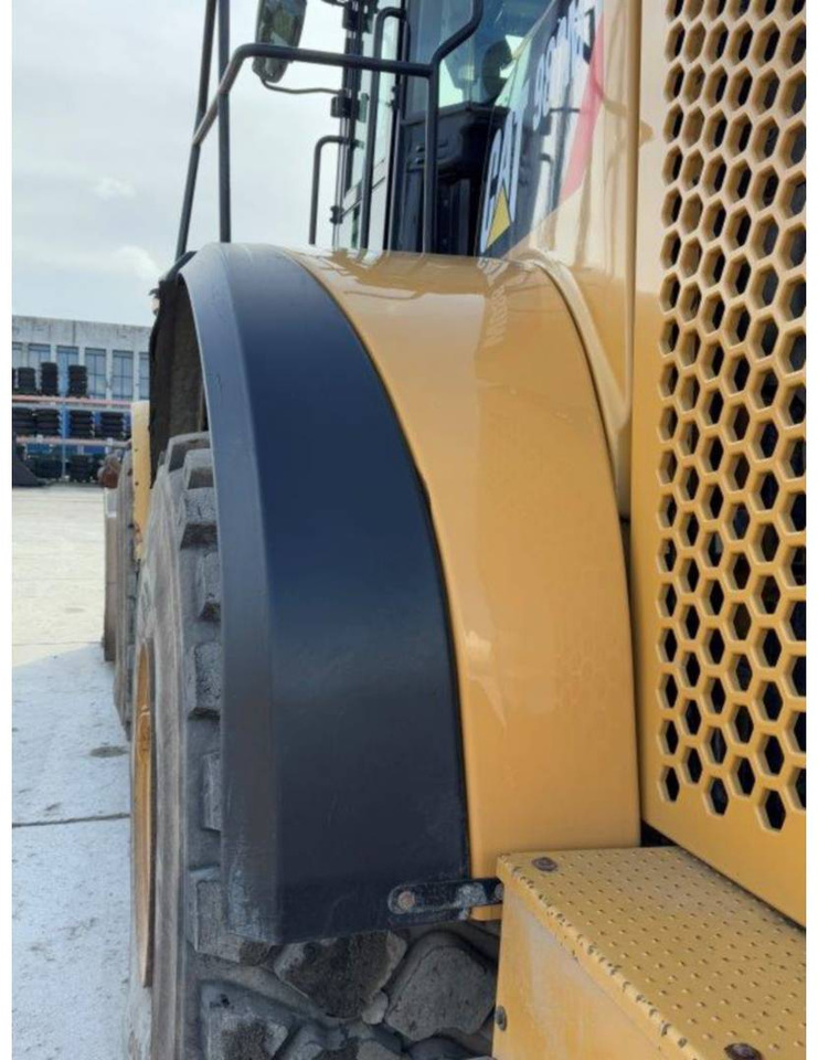 Chargeuse sur pneus CAT 980M: photos 15