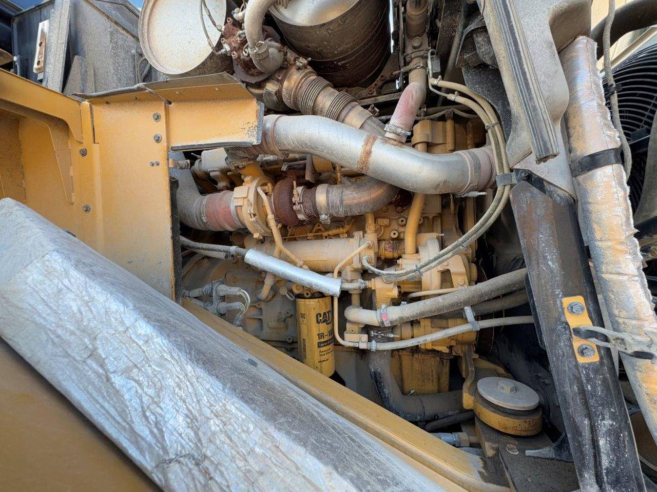 Chargeuse sur pneus CAT 980M: photos 18