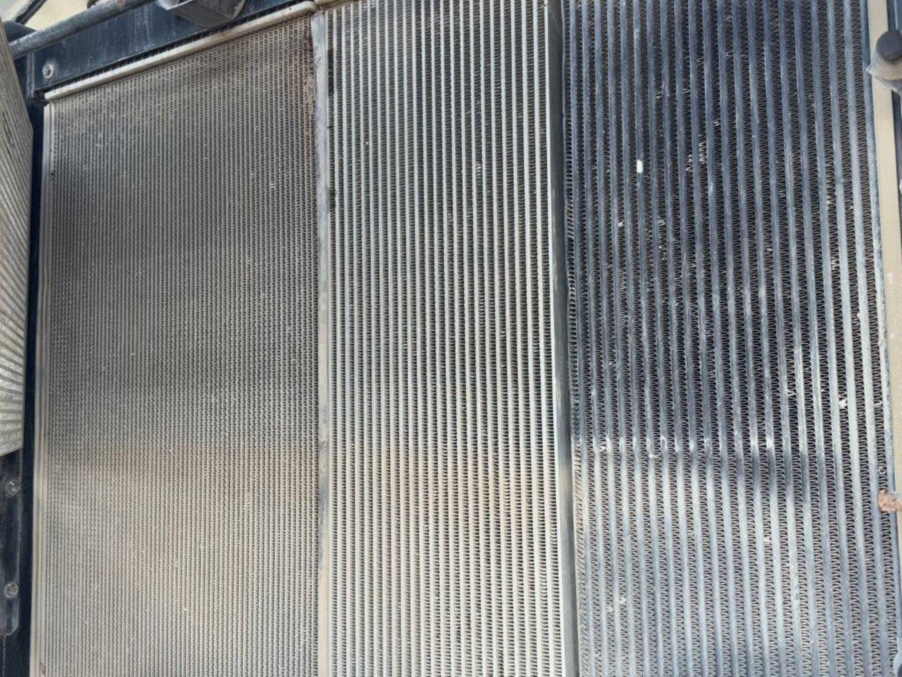 Chargeuse sur pneus CAT 980M: photos 20