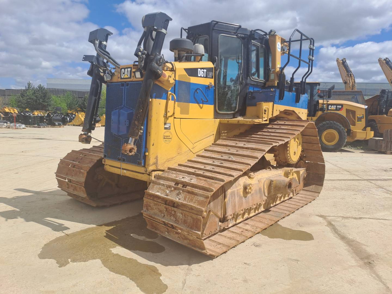 CAT D6TLC LGP - Bulldozer: photos 4 CAT D6TLC LGP - Bulldozer: photos 4