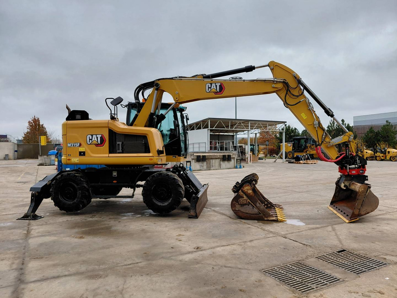 CAT M315F IVC - Pelle sur pneus: photos 5 CAT M315F IVC - Pelle sur pneus: photos 5