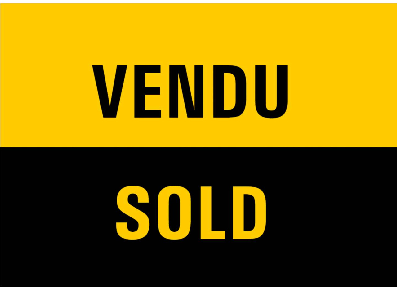 CAT M323F - Pelle sur pneus: photos 1 CAT M323F - Pelle sur pneus: photos 1