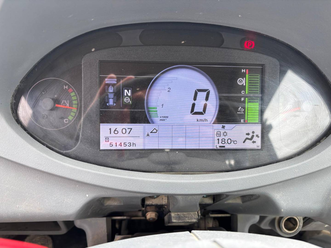 HITACHI ZW370.6 - Chargeuse sur pneus: photos 5 HITACHI ZW370.6 - Chargeuse sur pneus: photos 5