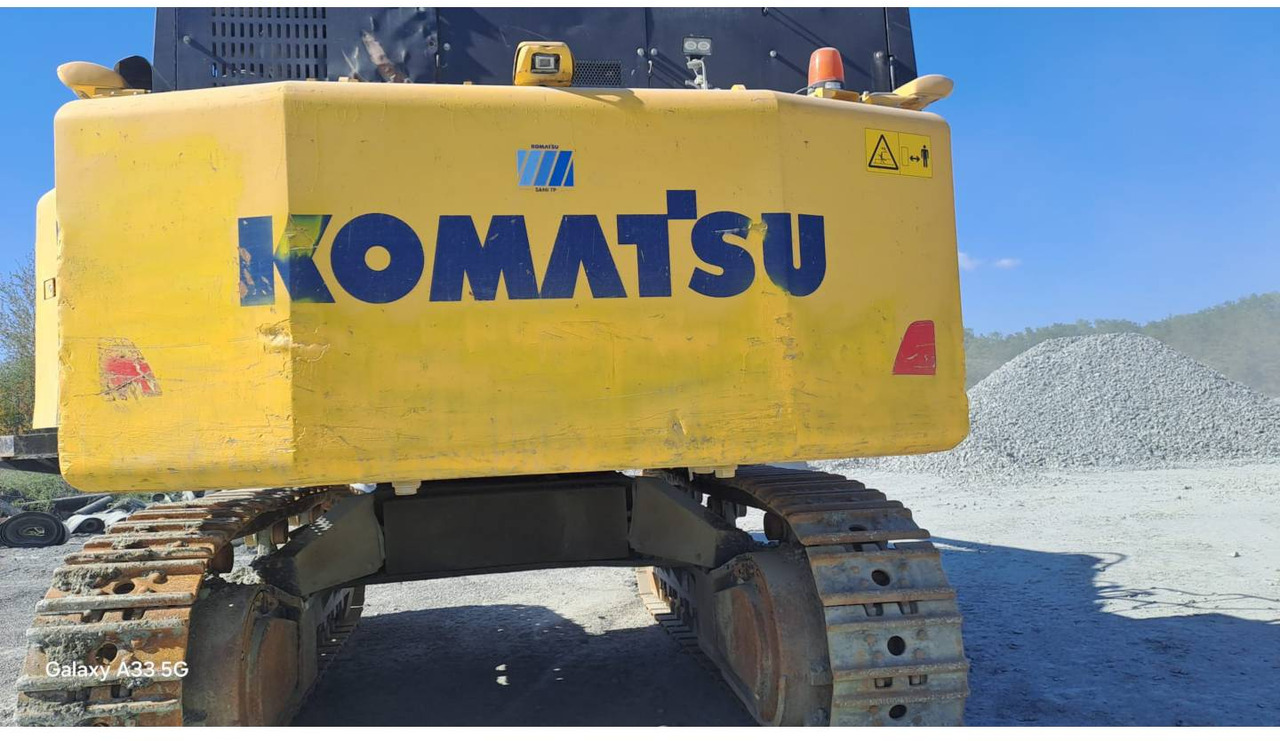 KOMATSU PC700LC - 11 - Pelle sur chenille: photos 4 KOMATSU PC700LC - 11 - Pelle sur chenille: photos 4
