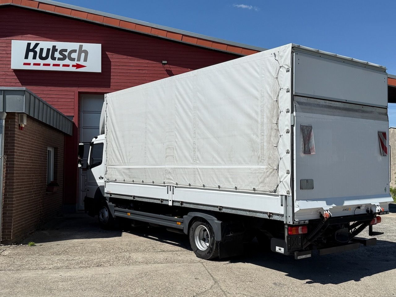 Mercedes-Benz Atego 818L Plane, Ladebordwand, Klima, AHK - Camion à rideaux coulissants: photos 5 Mercedes-Benz Atego 818L Plane, Ladebordwand, Klima, AHK - Camion à rideaux coulissants: photos 5