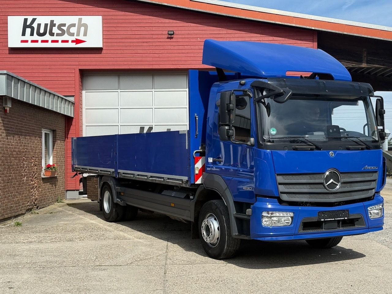Mercedes-Benz MB Atego 1630L / 1530L offene Pritsche - Camion plateau: photos 3 Mercedes-Benz MB Atego 1630L / 1530L offene Pritsche - Camion plateau: photos 3