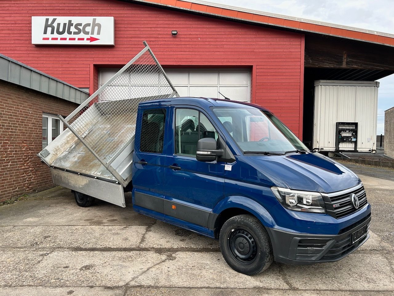 Volkswagen Crafter 3 Seiten Kipper 35 DOKA Allrad - Utilitaire benne, Utilitaire double cabine: photos 2 Volkswagen Crafter 3 Seiten Kipper 35 DOKA Allrad - Utilitaire benne, Utilitaire double cabine: photos 2