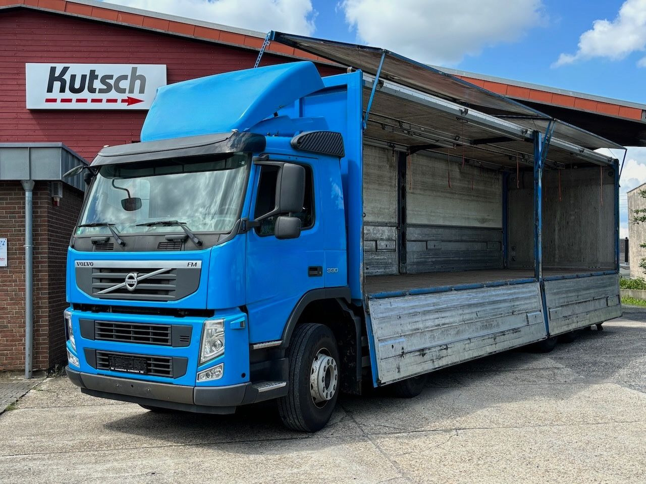 Volvo FM 330 Koffer10m/Lbw. 4achser - Camion fourgon: photos 3 Volvo FM 330 Koffer10m/Lbw. 4achser - Camion fourgon: photos 3