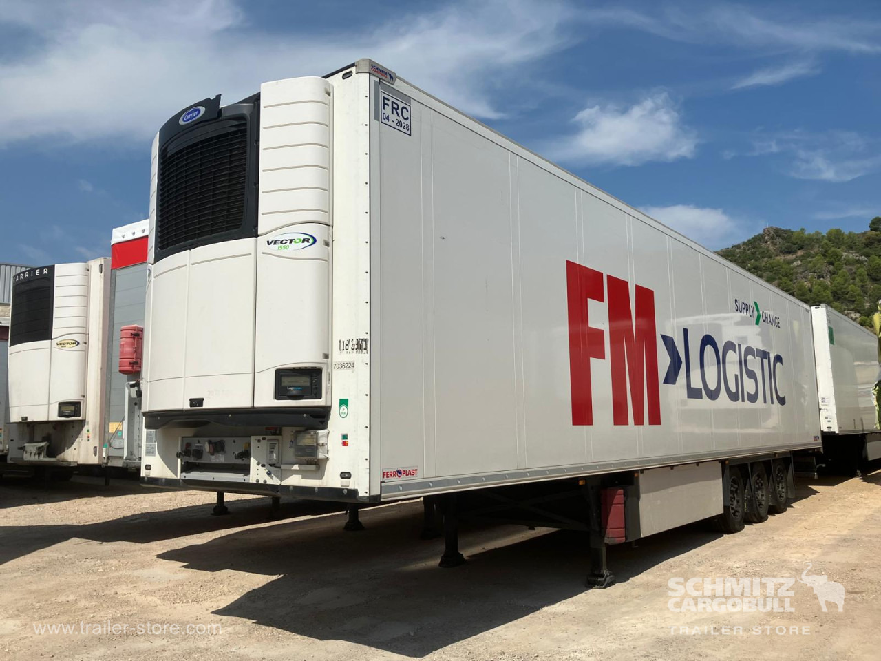 SCHMITZ Semiremolque Frigo Standard Double deck - Semi-remorque isothermique: photos 1 SCHMITZ Semiremolque Frigo Standard Double deck - Semi-remorque isothermique: photos 1