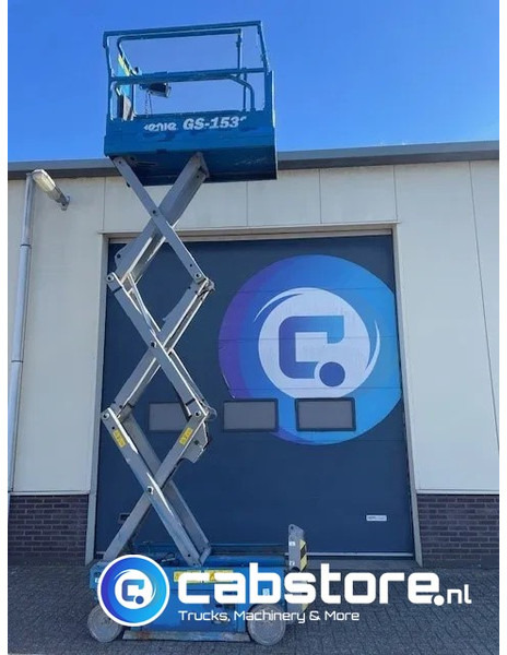 Genie GS-1532 Hoogwerker Arbeitsbuhne - Skylift - Year 2017 - 6,6 meter - Nacelle ciseaux: photos 1 Genie GS-1532 Hoogwerker Arbeitsbuhne - Skylift - Year 2017 - 6,6 meter - Nacelle ciseaux: photos 1