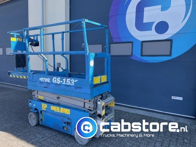 Genie GS-1532 Hoogwerker Arbeitsbuhne - Skylift - Year 2017 - 6,6 meter - Nacelle ciseaux: photos 4 Genie GS-1532 Hoogwerker Arbeitsbuhne - Skylift - Year 2017 - 6,6 meter - Nacelle ciseaux: photos 4