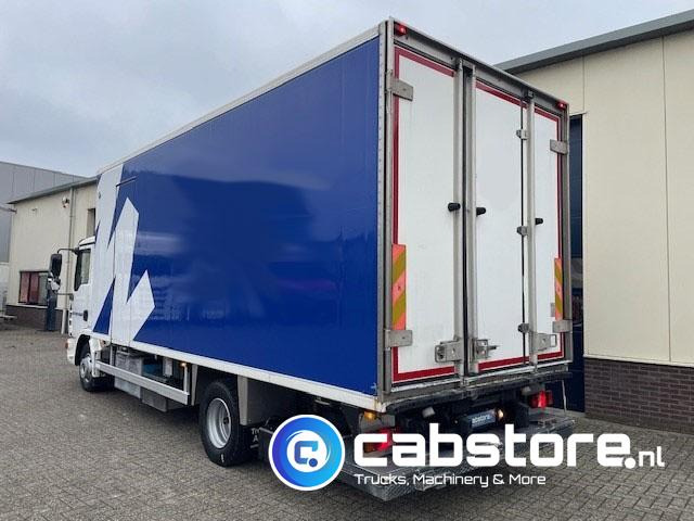 MAN TGL 12.180 4X2 BL Koelwagen - Bouwjaar 2006 - Km stand : 571.180 - Chereau laadbak met Frigoblock koeling/verwarming - Camion frigorifique: photos 3 MAN TGL 12.180 4X2 BL Koelwagen - Bouwjaar 2006 - Km stand : 571.180 - Chereau laadbak met Frigoblock koeling/verwarming - Camion frigorifique: photos 3