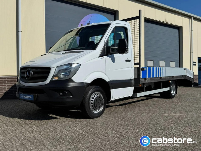 Mercedes-Benz Sprinter 516 CDI 2.2 163 Pk Euro 6 - Oprijwagen - Trekhaak - Year 2017 - Véhicule utilitaire: photos 2 Mercedes-Benz Sprinter 516 CDI 2.2 163 Pk Euro 6 - Oprijwagen - Trekhaak - Year 2017 - Véhicule utilitaire: photos 2