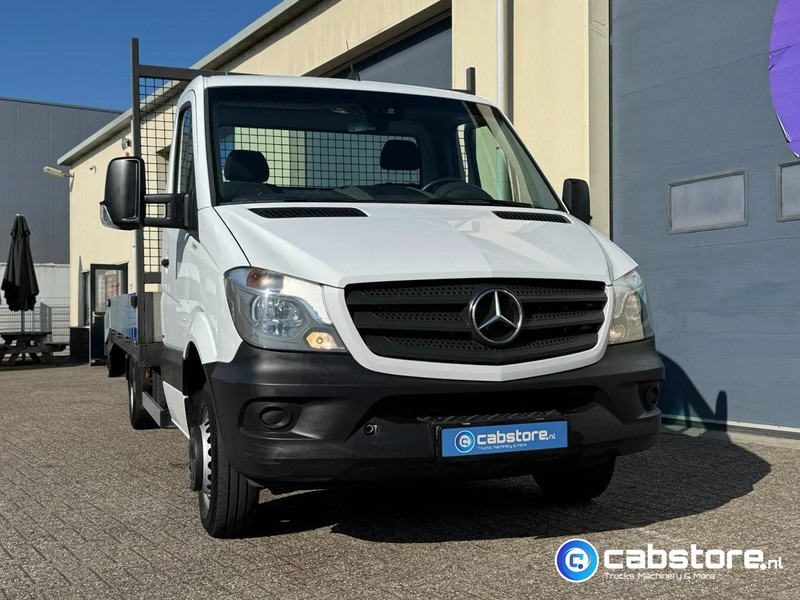 Mercedes-Benz Sprinter 516 CDI 2.2 163 Pk Euro 6 - Oprijwagen - Trekhaak - Year 2017 - Véhicule utilitaire: photos 5 Mercedes-Benz Sprinter 516 CDI 2.2 163 Pk Euro 6 - Oprijwagen - Trekhaak - Year 2017 - Véhicule utilitaire: photos 5