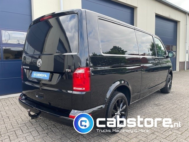 Volkswagen Transporter T6 2.0 TDI Euro 6 - Bouwjaar 2017 - Gesloten bestelwagen - DSG 7 - L2-H1 - Achterklep - 18 Inch velgen - Fourgonnette: photos 4 Volkswagen Transporter T6 2.0 TDI Euro 6 - Bouwjaar 2017 - Gesloten bestelwagen - DSG 7 - L2-H1 - Achterklep - 18 Inch velgen - Fourgonnette: photos 4