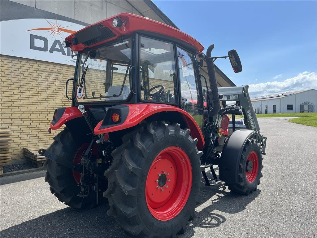 Zetor MAJOR 80 - Tracteur agricole: photos 4 Zetor MAJOR 80 - Tracteur agricole: photos 4