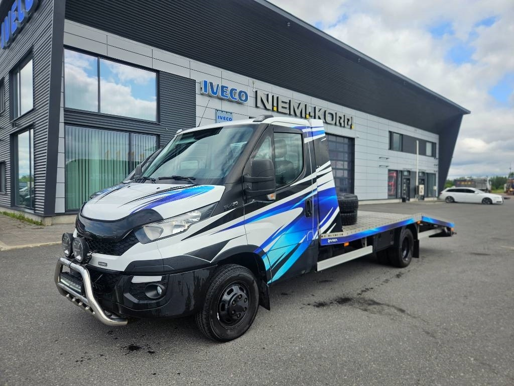 Iveco Daily 50C17 - Remorqueuse: photos 1 Iveco Daily 50C17 - Remorqueuse: photos 1