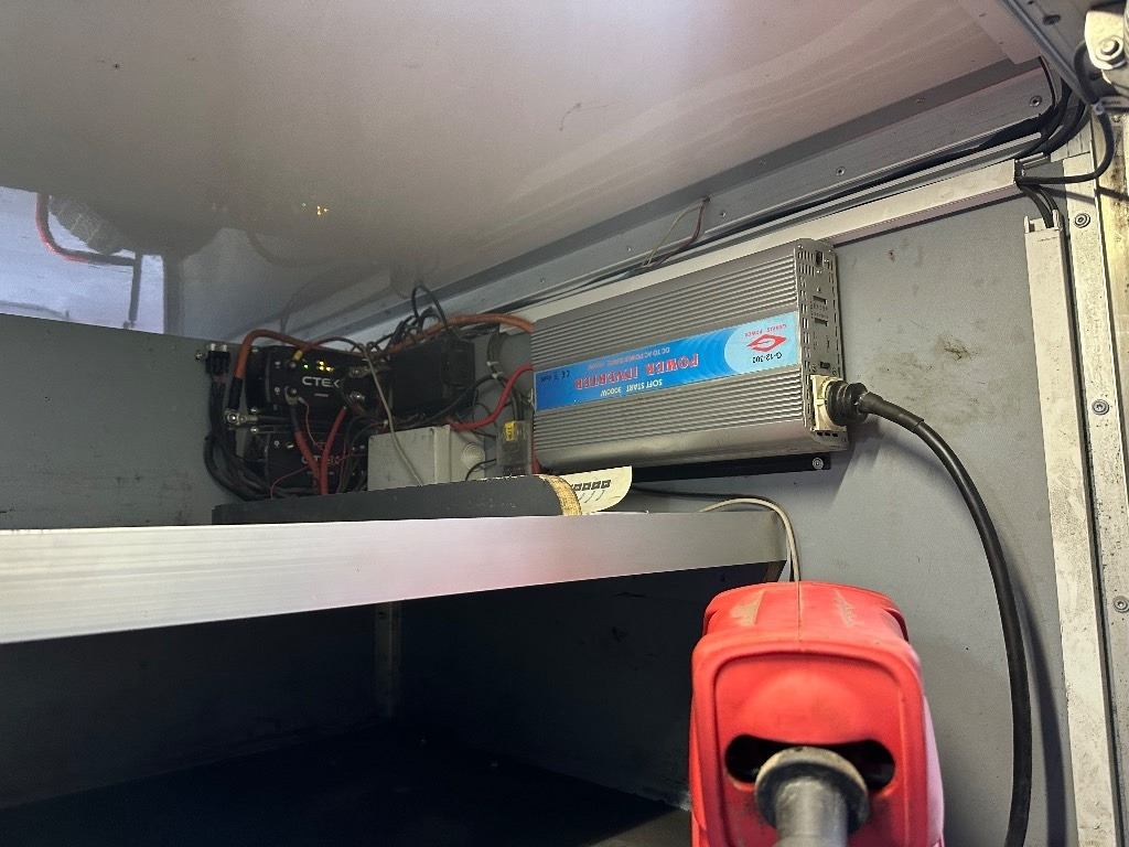 Iveco Daily 50C18A8 huoltoauto - Fourgon utilitaire: photos 5 Iveco Daily 50C18A8 huoltoauto - Fourgon utilitaire: photos 5