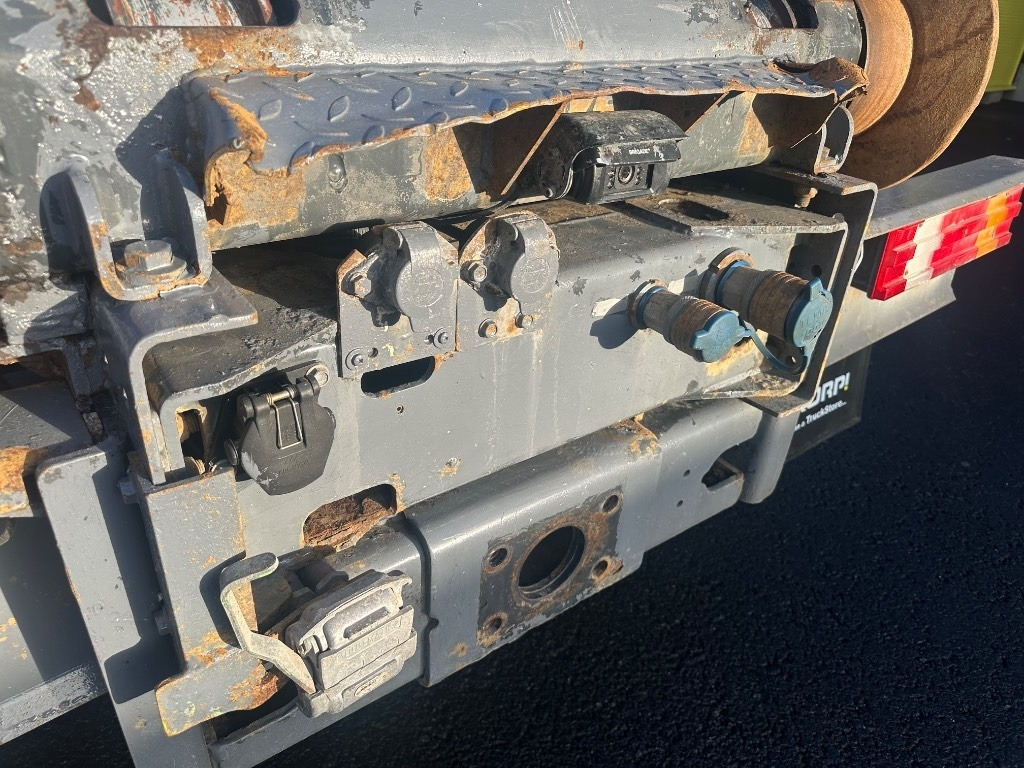 Mercedes-Benz Actros 2545 L 6x2 en crédit-bail Mercedes-Benz Actros 2545 L 6x2: photos 10 Mercedes-Benz Actros 2545 L 6x2 en crédit-bail Mercedes-Benz Actros 2545 L 6x2: photos 10