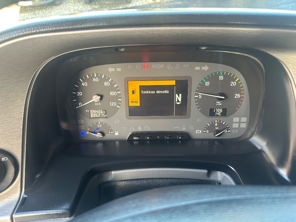 Mercedes-Benz Actros 2545 L 6x2 en crédit-bail Mercedes-Benz Actros 2545 L 6x2: photos 20 Mercedes-Benz Actros 2545 L 6x2 en crédit-bail Mercedes-Benz Actros 2545 L 6x2: photos 20