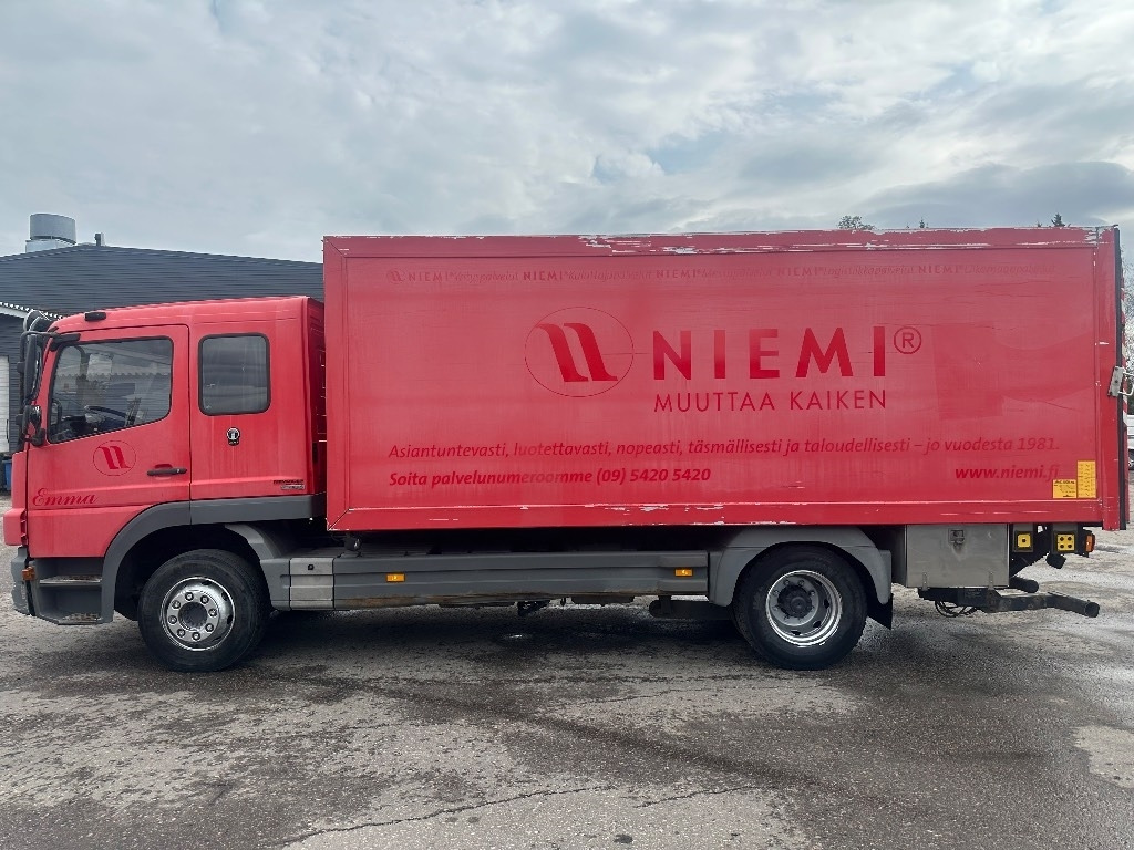 Mercedes-Benz Atego 1324L - Camion fourgon: photos 4 Mercedes-Benz Atego 1324L - Camion fourgon: photos 4