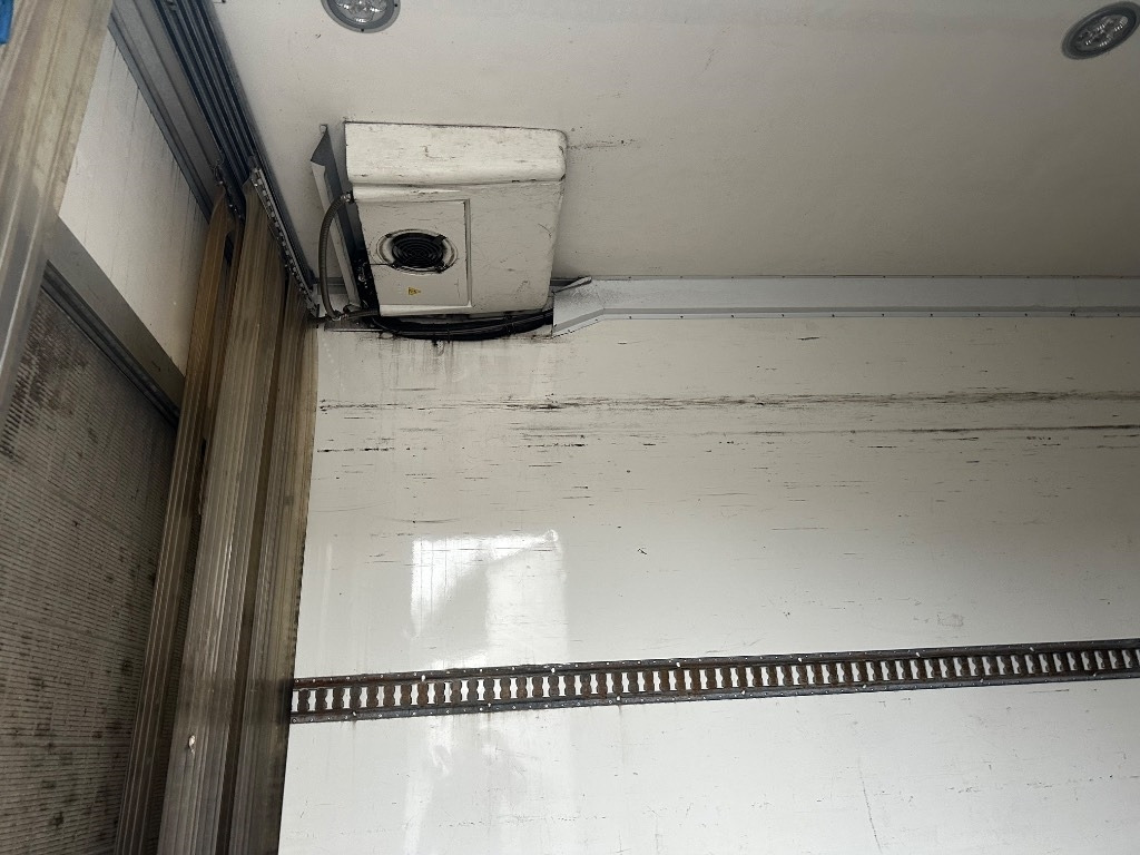 Mercedes-Benz Atego 818 - Camion frigorifique: photos 5 Mercedes-Benz Atego 818 - Camion frigorifique: photos 5