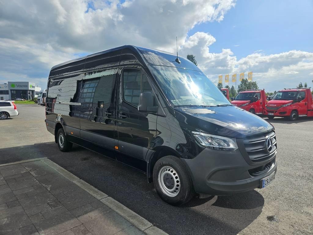 Mercedes-Benz Sprinter 317 RWD - Fourgon utilitaire: photos 2 Mercedes-Benz Sprinter 317 RWD - Fourgon utilitaire: photos 2