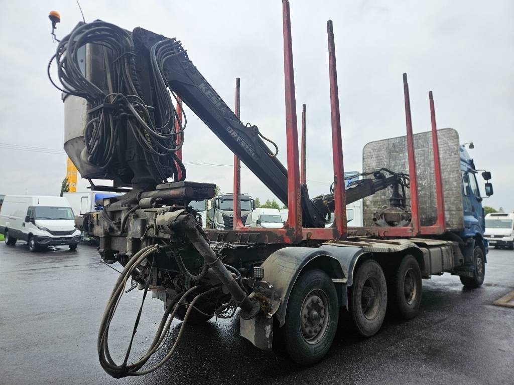 Sisu C600 8x4 kesla 2010 - Camion grumier: photos 3 Sisu C600 8x4 kesla 2010 - Camion grumier: photos 3