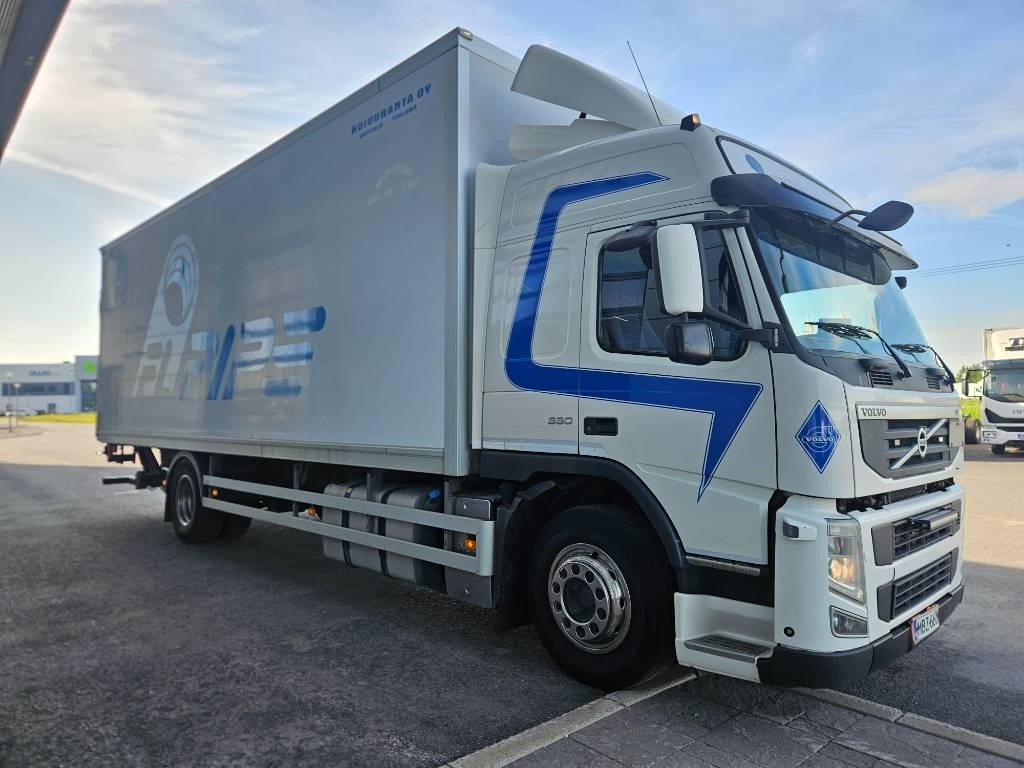 Volvo FM11 - Camion fourgon: photos 3 Volvo FM11 - Camion fourgon: photos 3