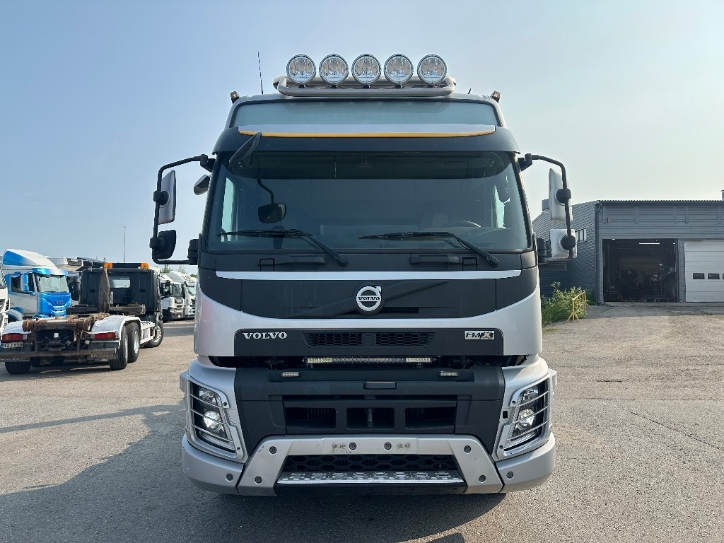 Volvo FMX 510 8x4*4 - Camion ampliroll: photos 2 Volvo FMX 510 8x4*4 - Camion ampliroll: photos 2