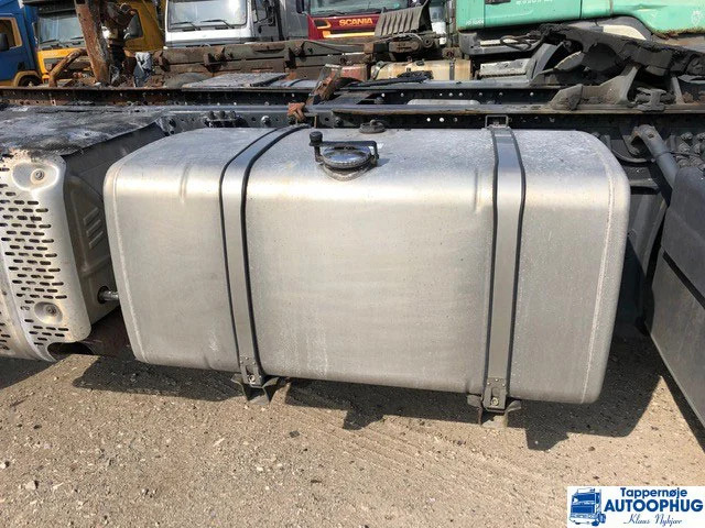 Iveco Brændstoftank Oem No : 5801279706 - Réservoir de carburant pour Camion: photos 2 Iveco Brændstoftank Oem No : 5801279706 - Réservoir de carburant pour Camion: photos 2