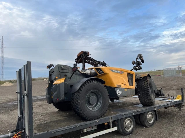 LIEBHERR T55-7S - Chariot télescopique: photos 4 LIEBHERR T55-7S - Chariot télescopique: photos 4