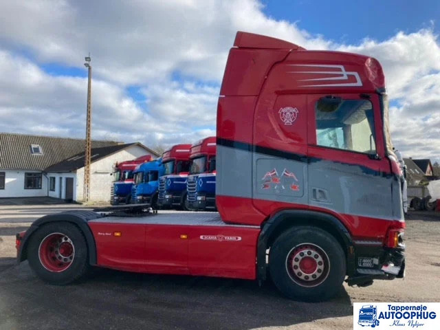 Scania R450 4X2 speciel interior - Tracteur routier: photos 3 Scania R450 4X2 speciel interior - Tracteur routier: photos 3