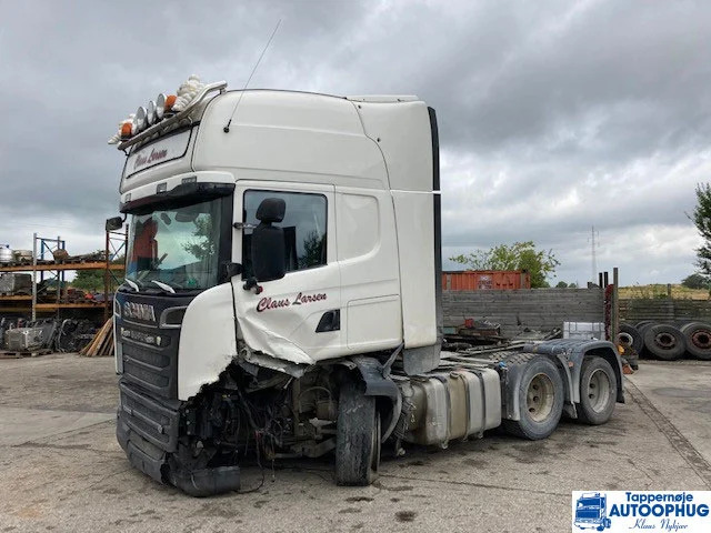 Scania R520 6×2 Damage only parts - Tracteur routier: photos 1 Scania R520 6×2 Damage only parts - Tracteur routier: photos 1