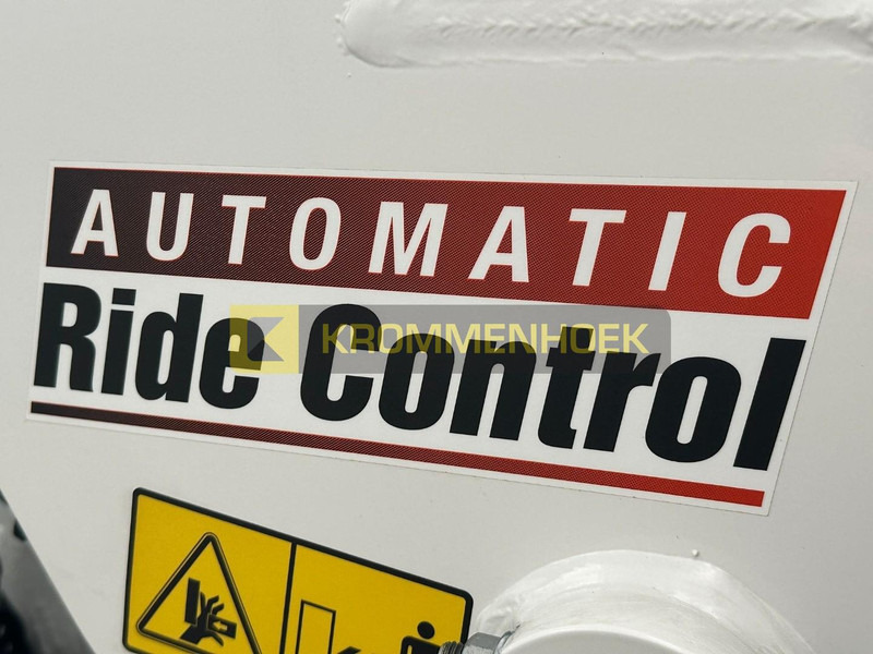 Mini chargeuse neuf Bobcat T 66 Laser Grader 244 cm: photos 9 Mini chargeuse neuf Bobcat T 66 Laser Grader 244 cm: photos 9