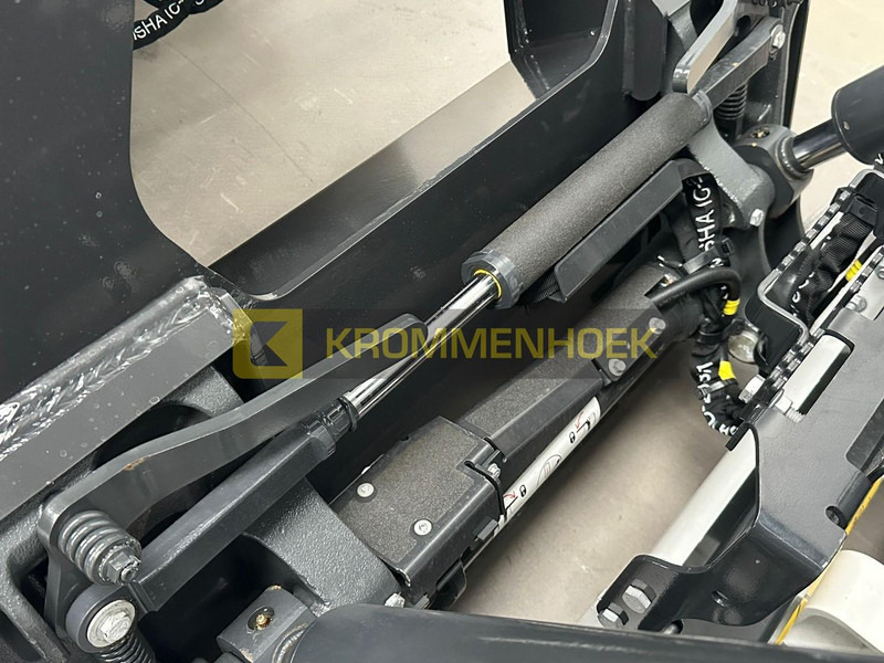 Mini chargeuse neuf Bobcat T 66 Laser Grader 244 cm: photos 8 Mini chargeuse neuf Bobcat T 66 Laser Grader 244 cm: photos 8