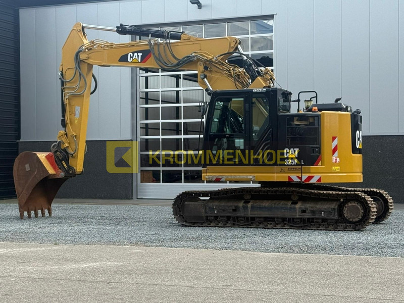Caterpillar 325 F LCR Oil Quick OQ70/55 - Pelle sur chenille: photos 3 Caterpillar 325 F LCR Oil Quick OQ70/55 - Pelle sur chenille: photos 3