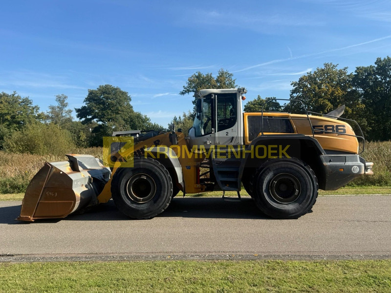 Liebherr L 586 Xpower - Chargeuse sur pneus: photos 1 Liebherr L 586 Xpower - Chargeuse sur pneus: photos 1