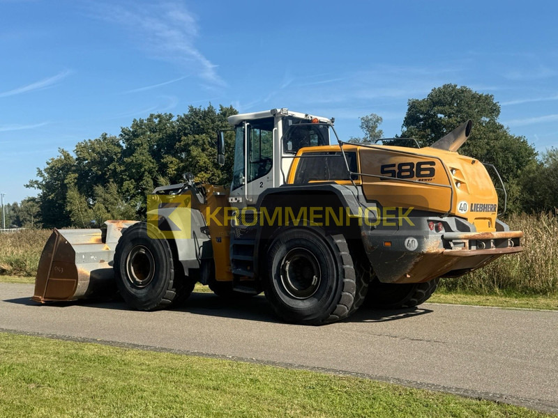 Liebherr L 586 Xpower - Chargeuse sur pneus: photos 3 Liebherr L 586 Xpower - Chargeuse sur pneus: photos 3
